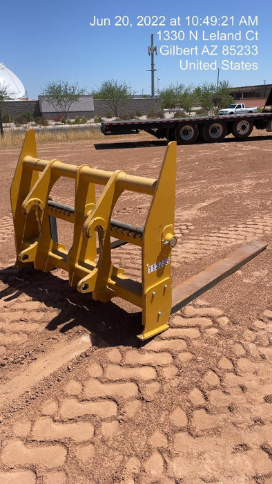 2020 JOHN DEERE 96" Loader Fork Carriage - John Deere