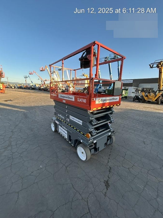 2022 SKYJACK SJ4740