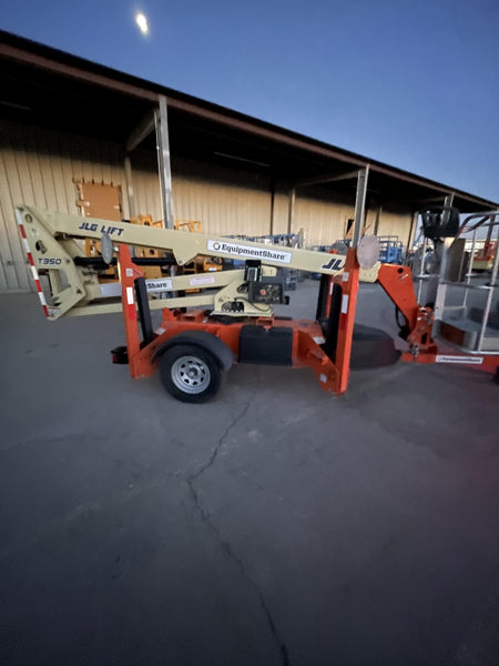 2022 JLG T350