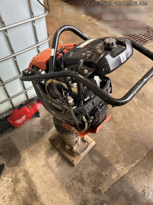 2024 HUSQVARNA LT6005