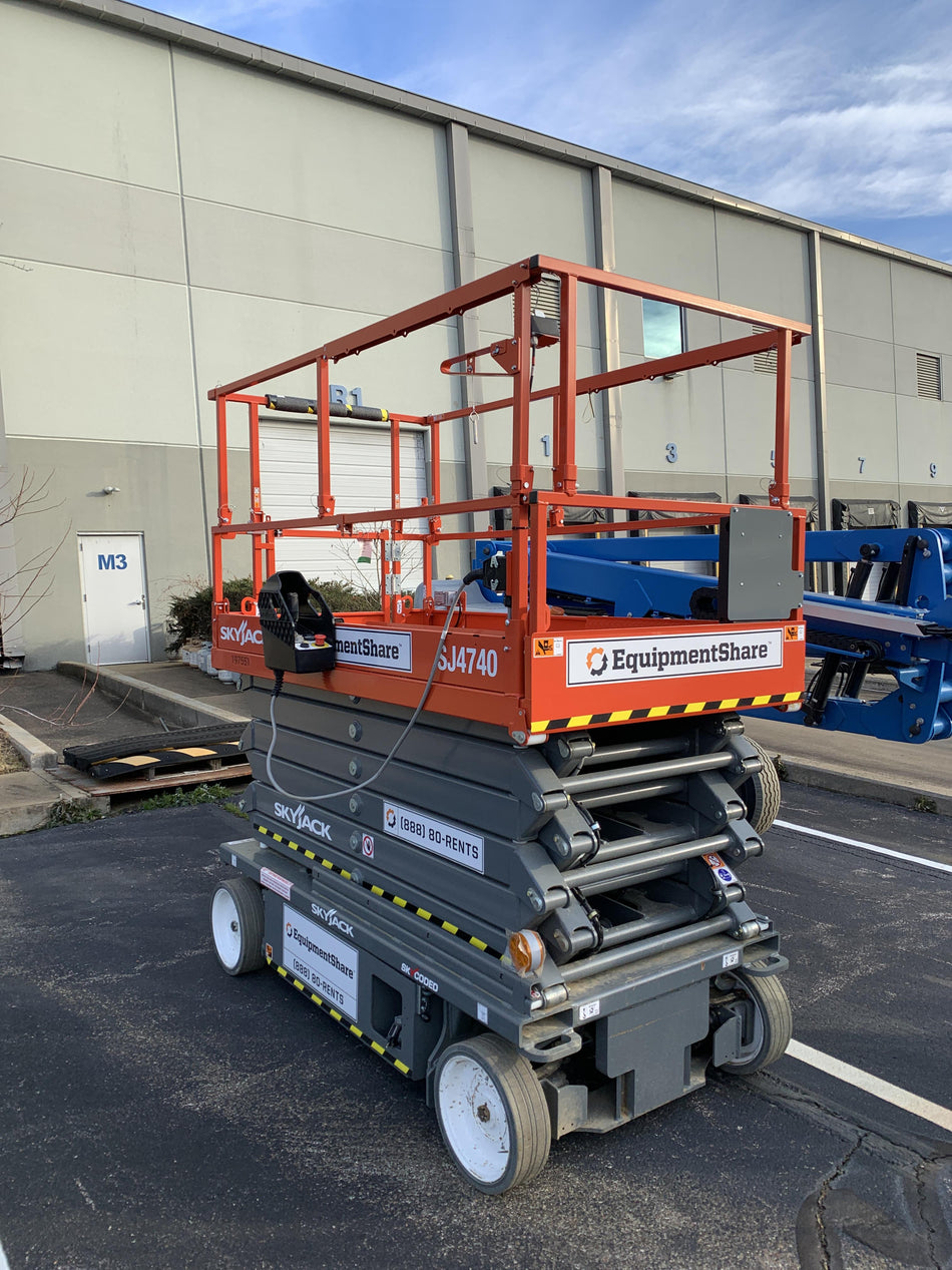 2021 SKYJACK SJ4740