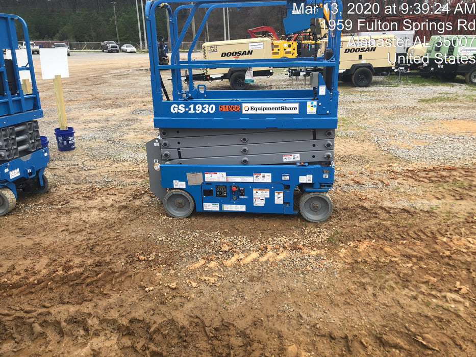 2019 Genie GS-1930 Fixed Rails with Chain Entry