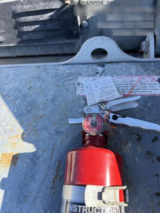 2019 Takeuchi TL8 Cab, Heat/AC, Defroster, 15" Wide Rubber Tracks, Back-up Alarm, Front & Rear Working Lights, Auxiliary Hydraulics, Two-Speed Travel, Electronic Monitoring System, Hydraulic Universal Quick Hitch 76" HD Dirt Bucket with 8 Teeth, 20.3 cubic feet Capacity