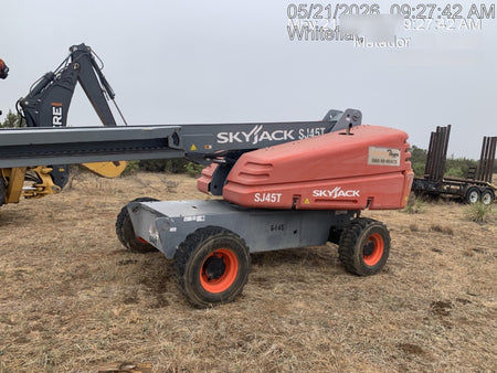 2017 SKYJACK SJ45T+