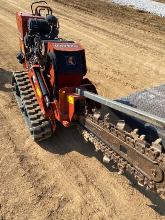 2020 DITCH WITCH C24XA