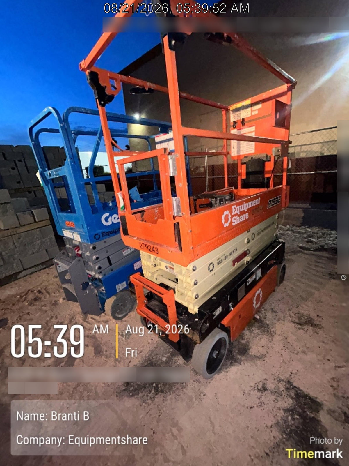 2022 JLG R1932