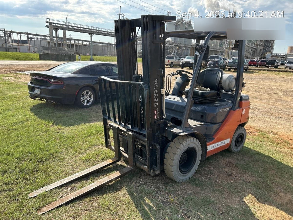 2022 TOYOTA 50-8FGU25