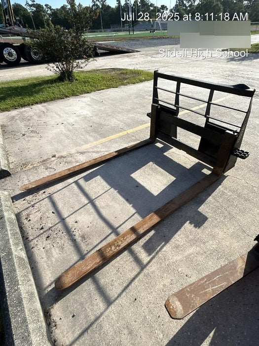 2022 ARROW MATERIAL HANDLING 72" Pallet Forks - Arrow