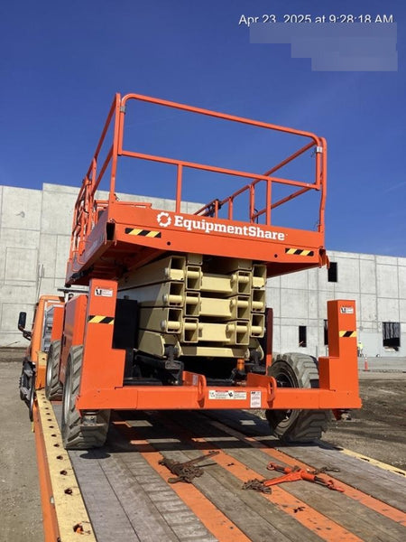2023 JLG RT4394