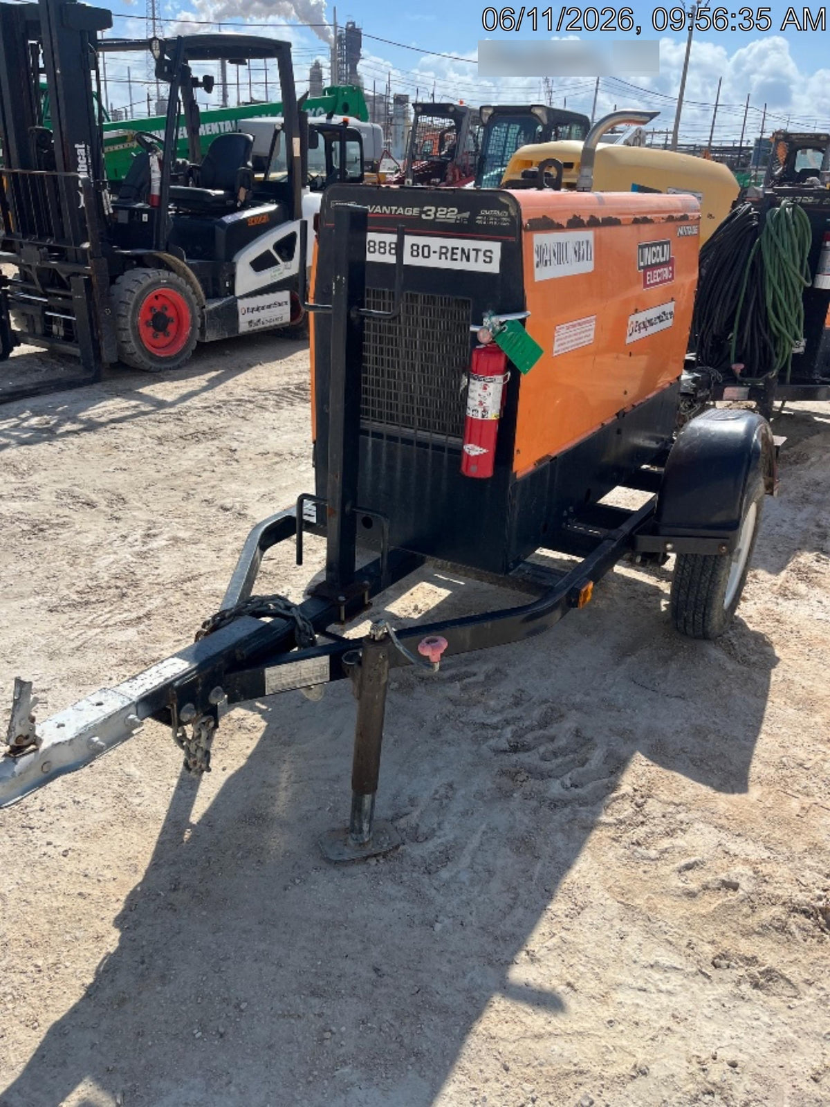 2021 Lincoln Electric Vantage 322 Vantage 322 Ready Pak 3 w/ Decals, ORANGE (includes trailer, cable rack, fender light kit) NO Telematics
