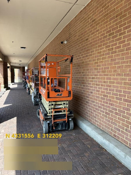 2022 JLG ES1932