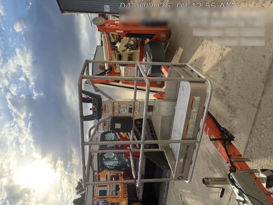 2023 JLG T500J