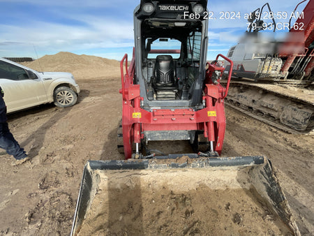2023 TAKEUCHI TL10V2-CR