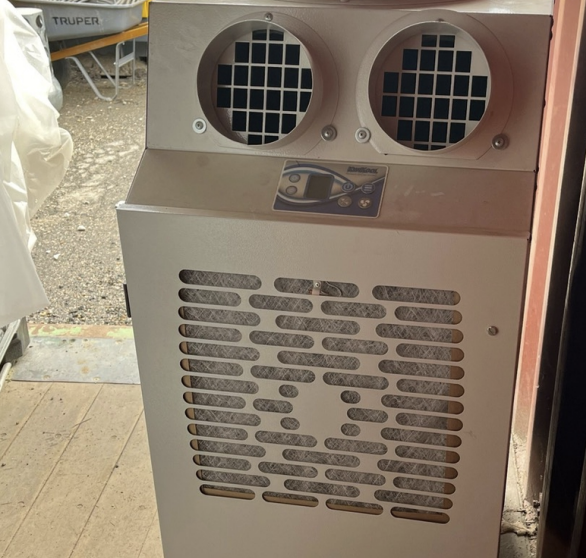 2023 KWIKOOL KPAC2421-2