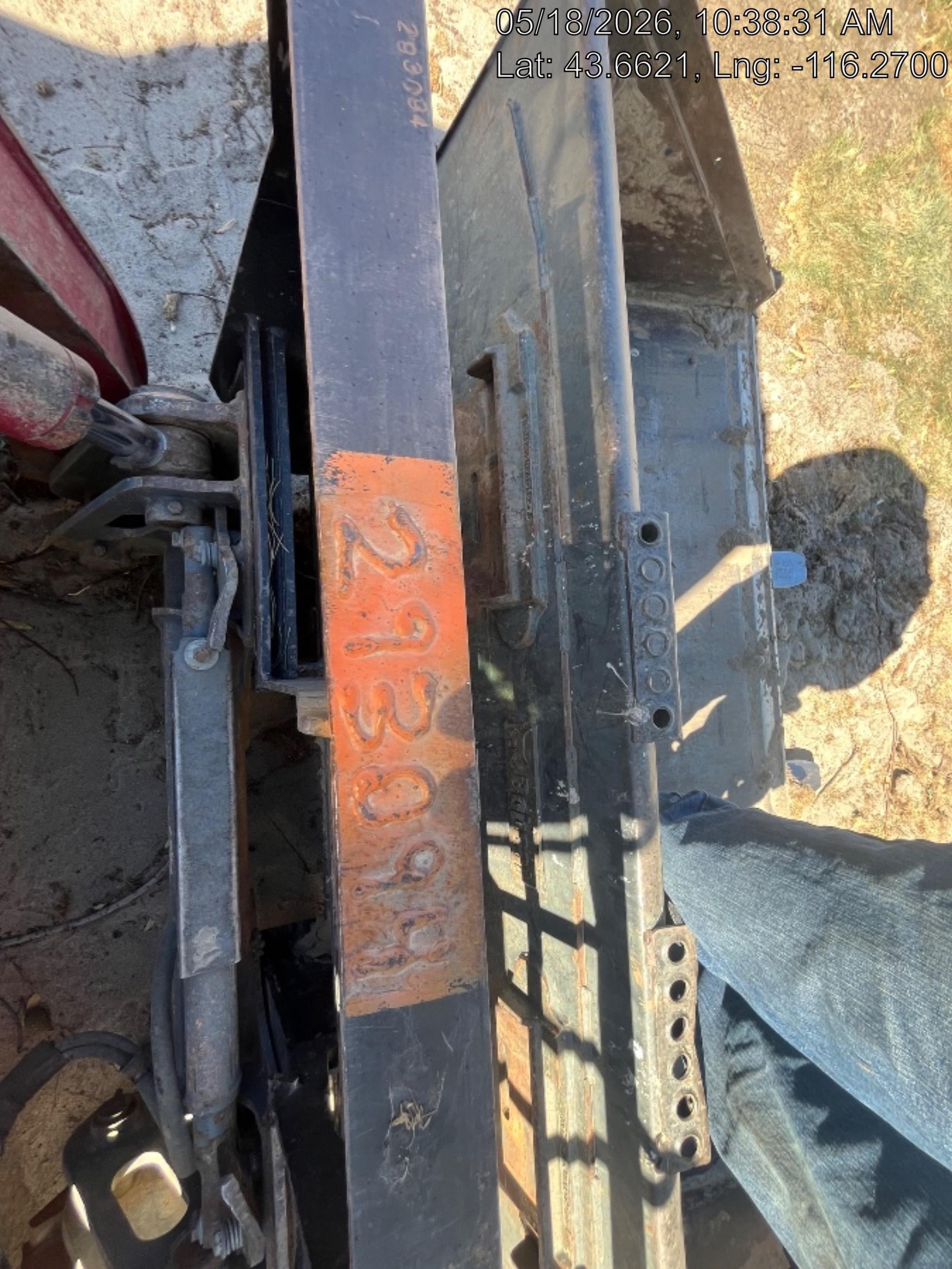 2023 ARROW MATERIAL HANDLING 48" Pallet Forks - Arrow