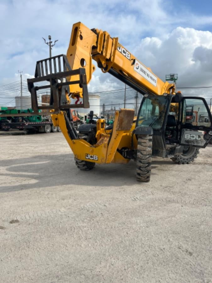 2020 JCB 512-56
