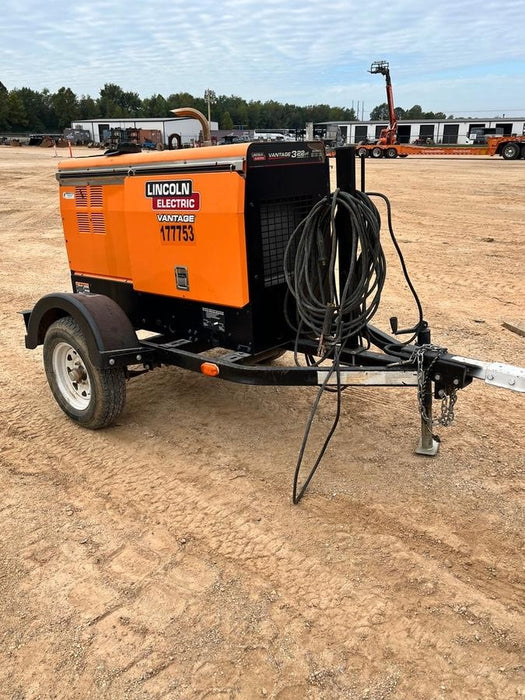 2021 Lincoln Electric Vantage 322 Vantage 322 Ready Pak 3 w/ Decals, ORANGE (includes trailer, cable rack, fender light kit) NO Telematics