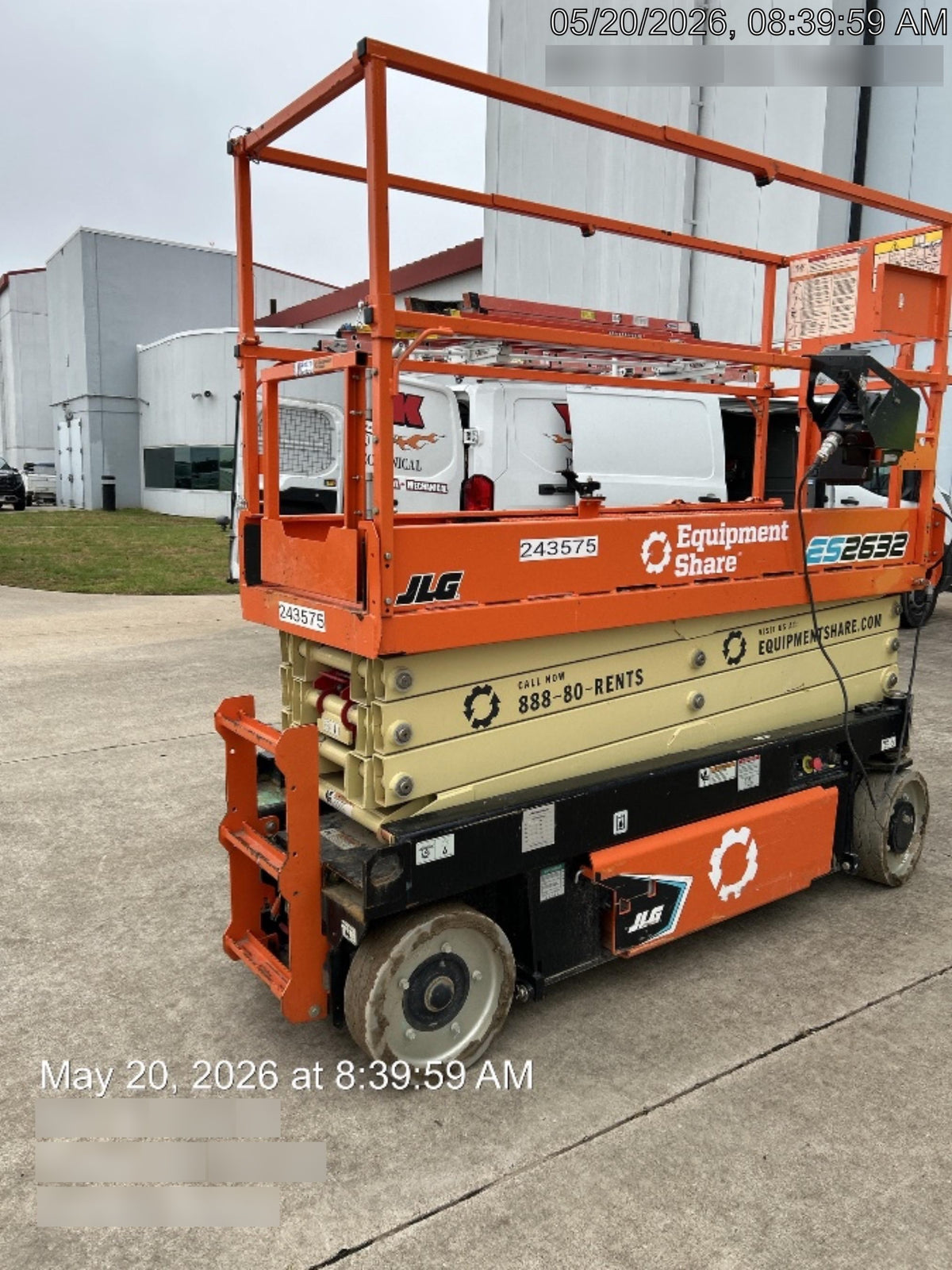 2022 JLG ES2632