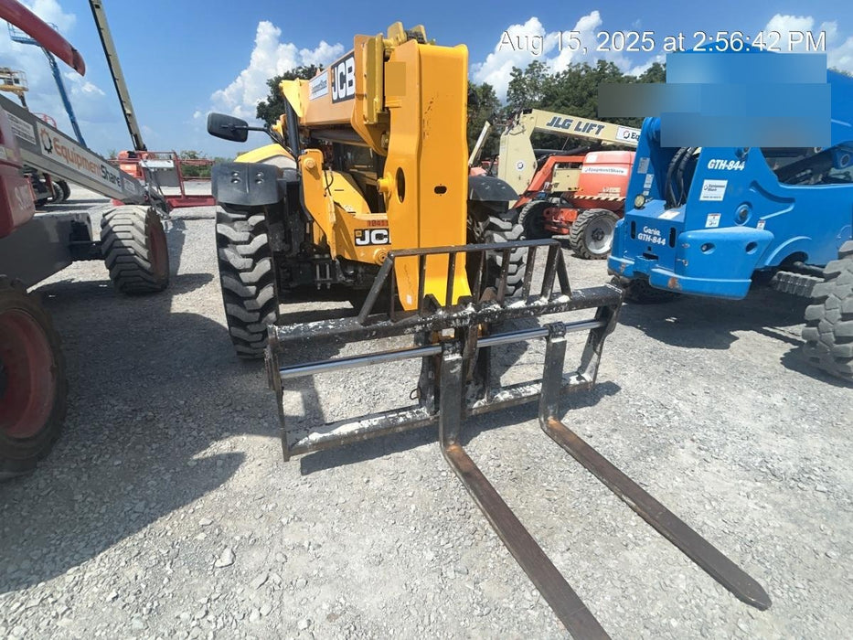 2020 JCB 509-42 Canopy, Solid Tires, Work Lights, Beacon, Aux Hydraulics, Back up Alarm, Lifting Eye, ES Decals