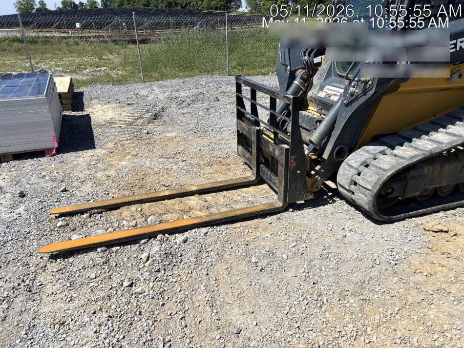 2025 ARROW MATERIAL HANDLING 72" Pallet Forks - Arrow