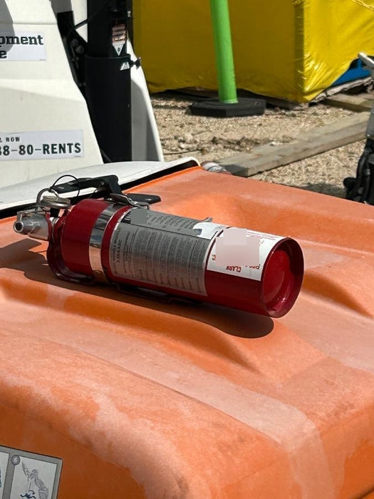 2023 Generac MLT2 Diesel, Flex Switch 120V Input, Powerzone Controller, 
(4) 320W LED Lights, 4kW Generator, 39.9 Gal Fuel Tank, 2" Ball, T3