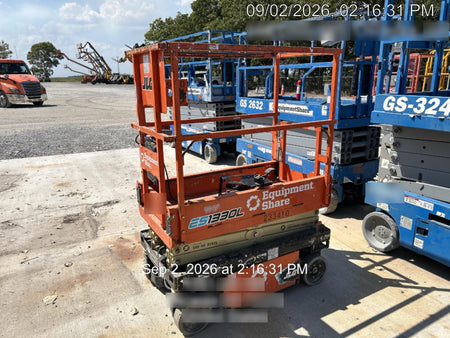 2022 JLG ES1330L