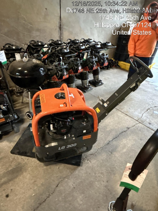 2025 HUSQVARNA LG300