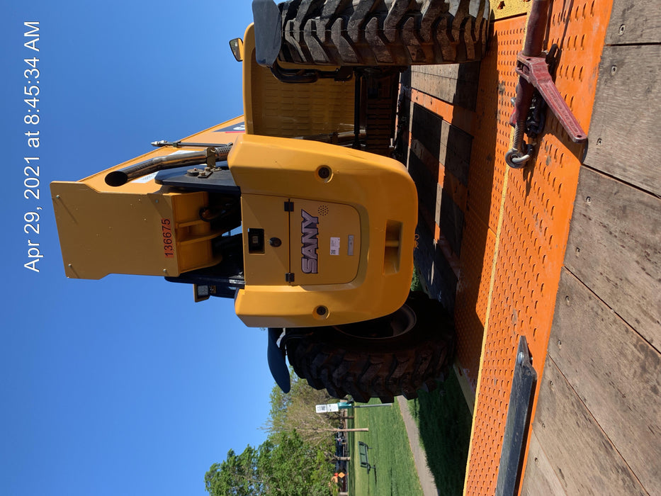 2021 SANY STH1056