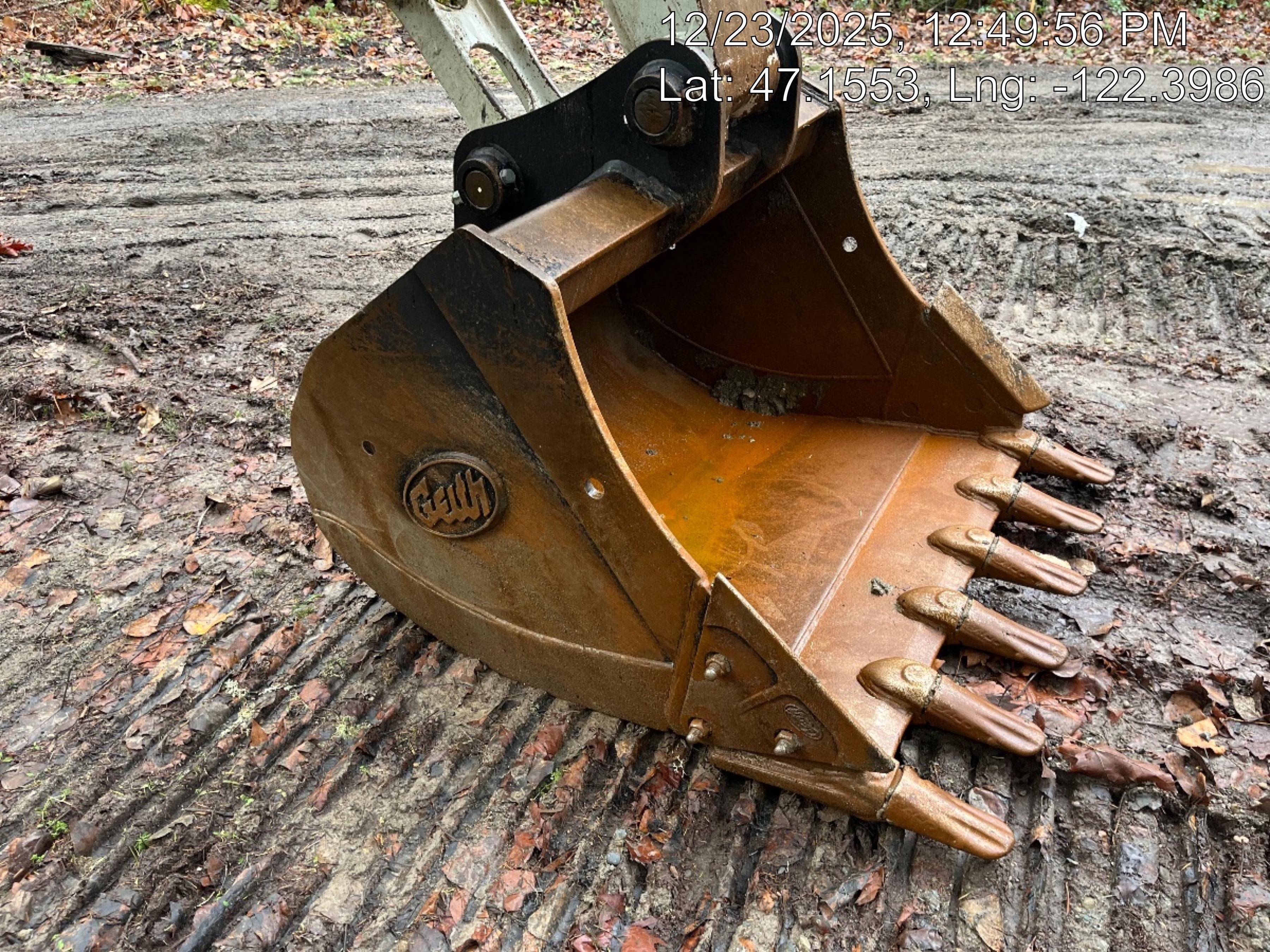 2022 GEITH 48" HD bucket 25k - 35k - Geith