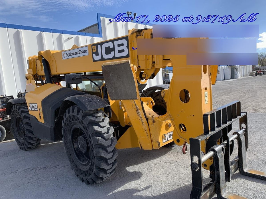 2020 JCB 512-56 Canopy, 74 HP, Solid Tires, STD Worklight, Beacon, Aux Hydraulics, Lifting Eye, Backup Alarm w/72" Carriage, 60" Forks