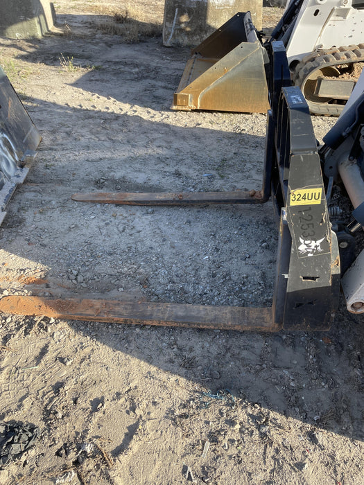 2021 BOBCAT PALLET FORKS HD