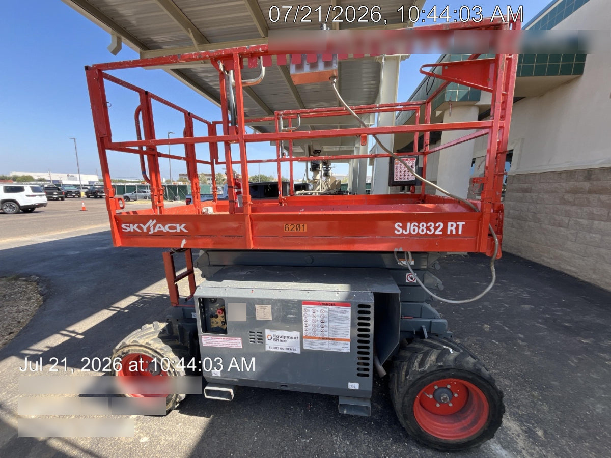 2018 SKYJACK SJ6832 RT