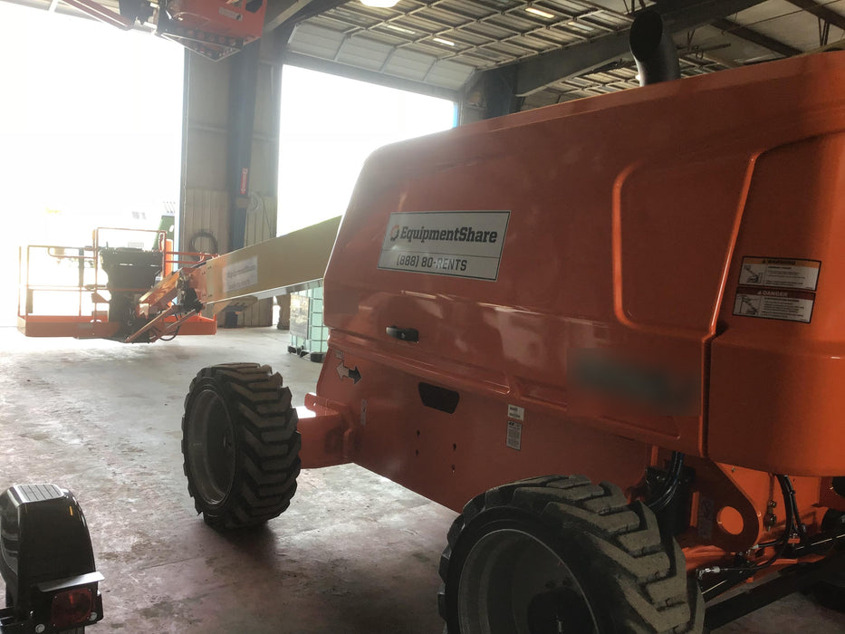 2019 JLG 660SJ
