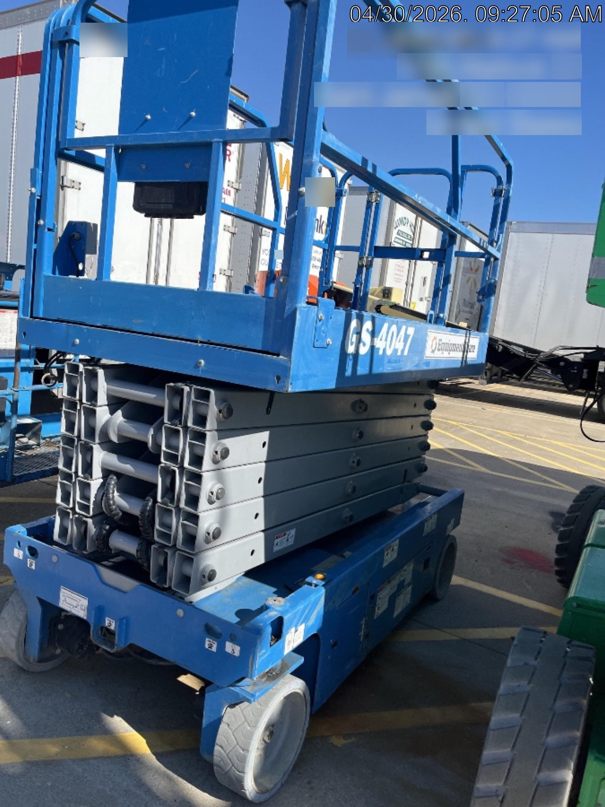 2019 Genie GS-4047 Folding rails with half height swing gate