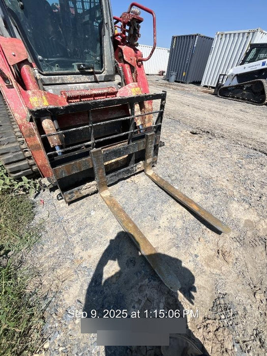 2022 ARROW MATERIAL HANDLING 48" Pallet Forks - Arrow