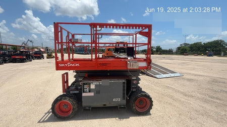 2017 SKYJACK SJ6832 RT