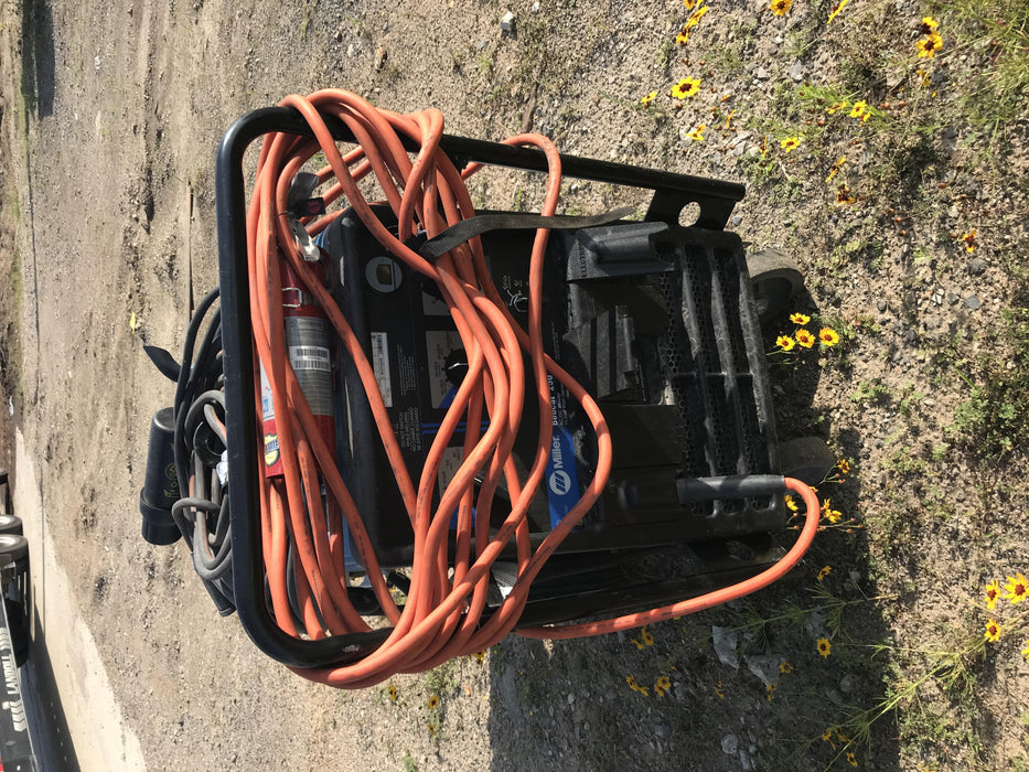 2019 Miller Electric BOBCAT 250 LP/Propane, Running Gear, Tank Bracket, Hose