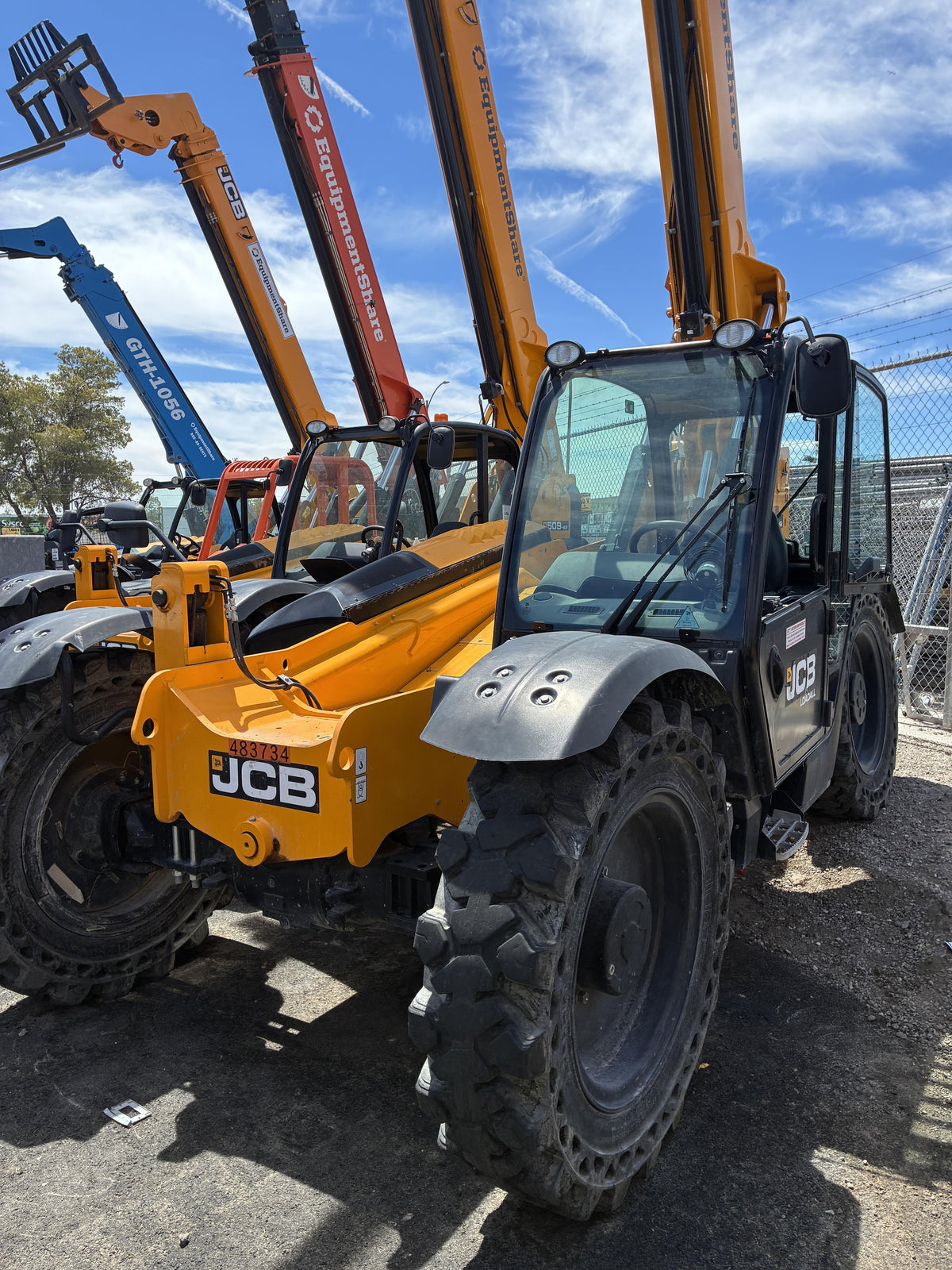 2025 JCB 509-42