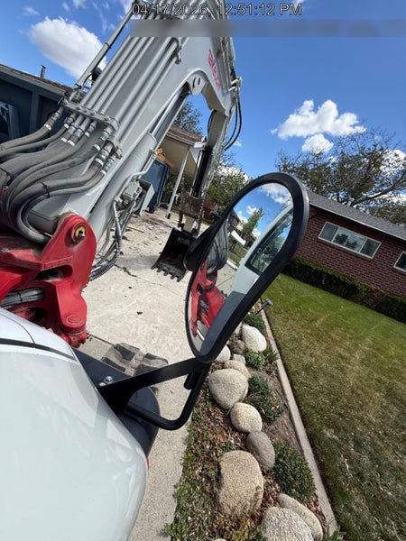 2023 TAKEUCHI TB370CR