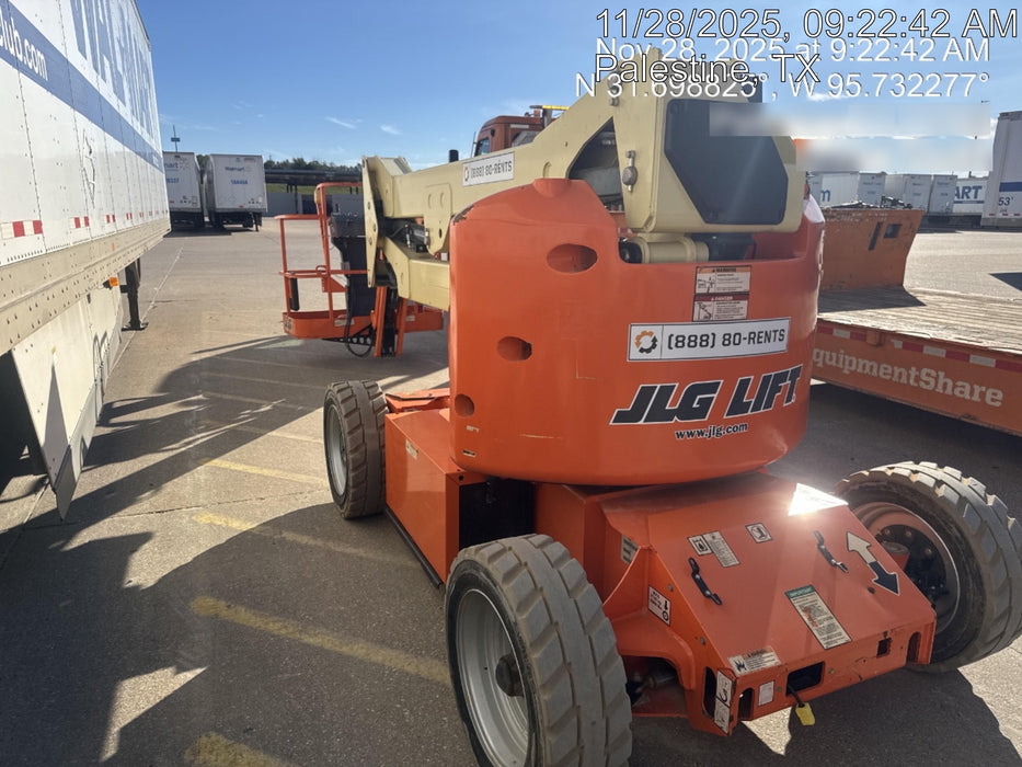 2019 JLG E450AJ