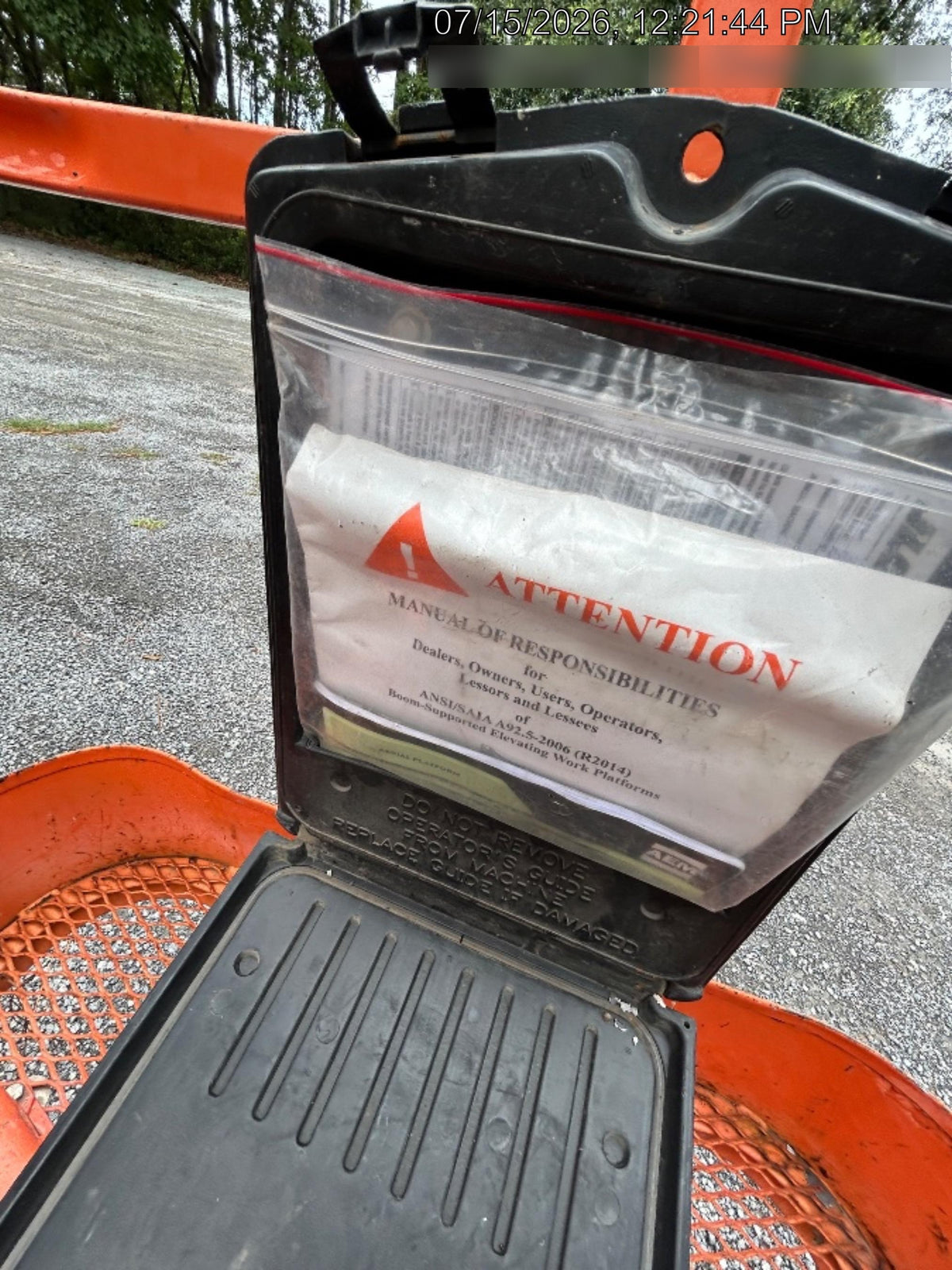 2019 JLG E300AJP
