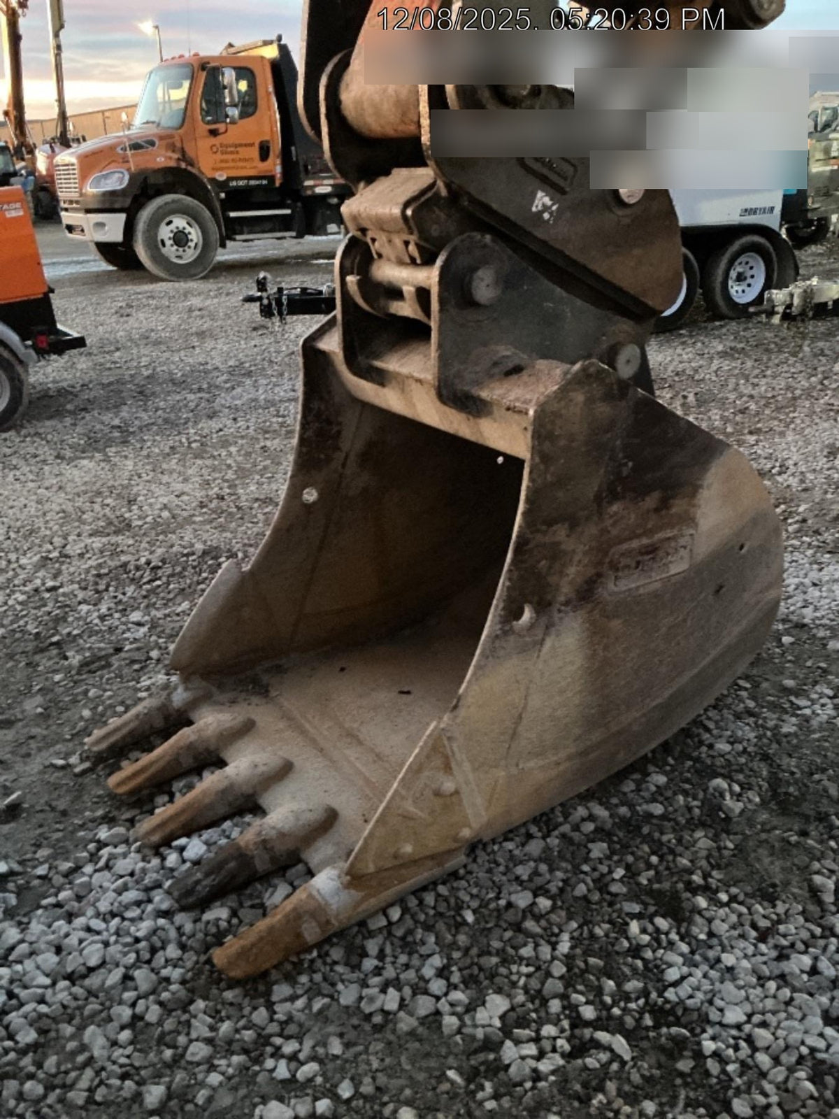 2020 DOOSAN 42" Excavator Bucket