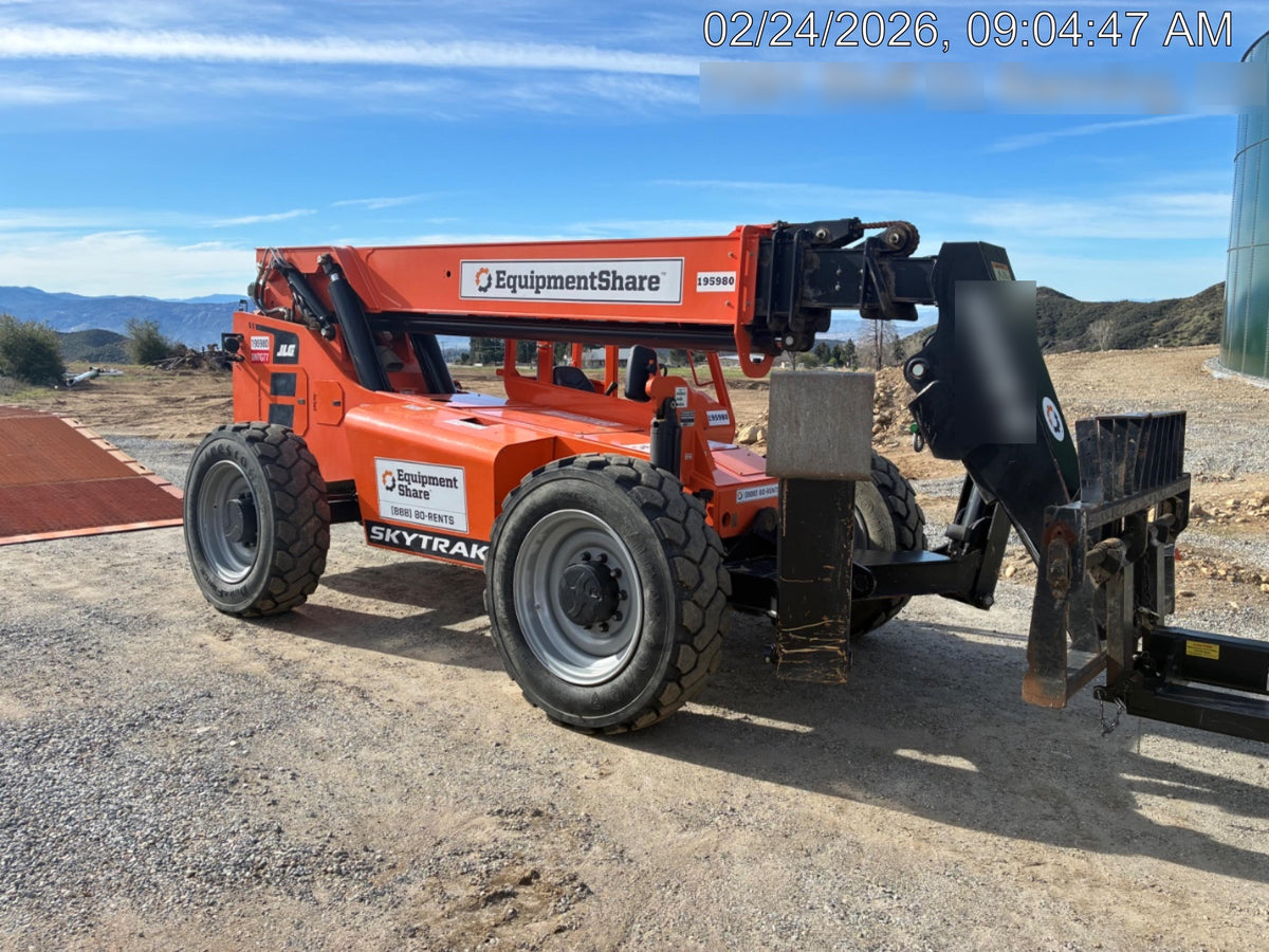 2021 SKYTRAK 10054