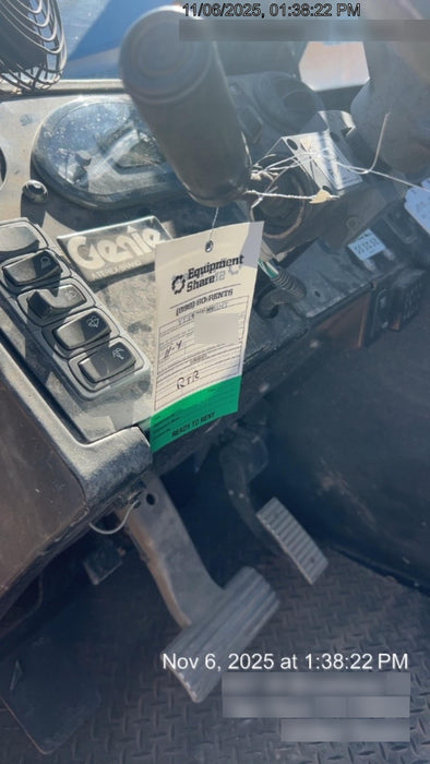 2018 Genie GTH-844 Genie GTH-844 w/Enclosed Cab w/HVAC, Work Lights, Solid Tires, Beacon, 60" Carriage and Forks