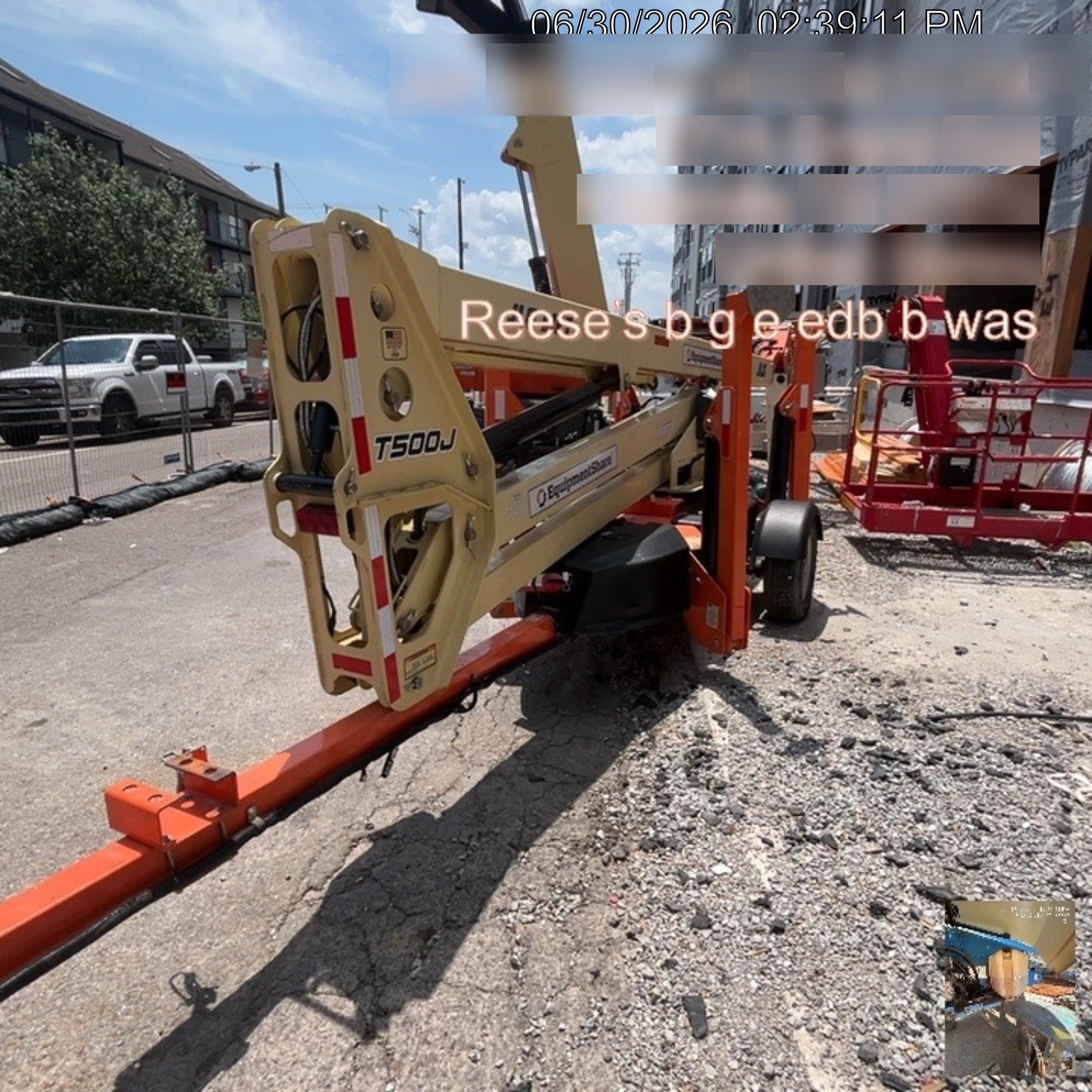 2022 JLG T500J