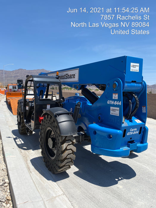 2020 GENIE GTH-844