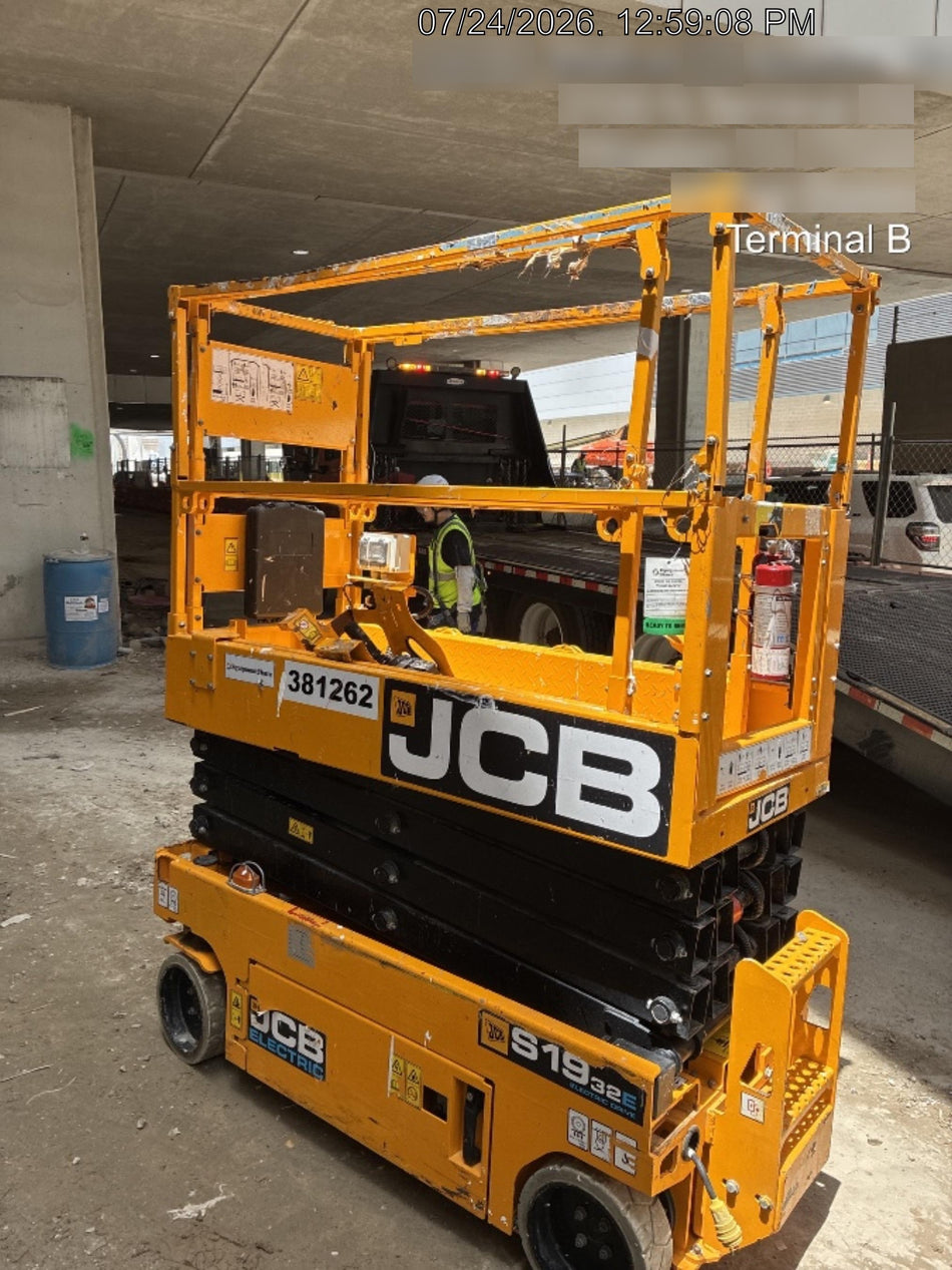 2024 JCB S1932E
