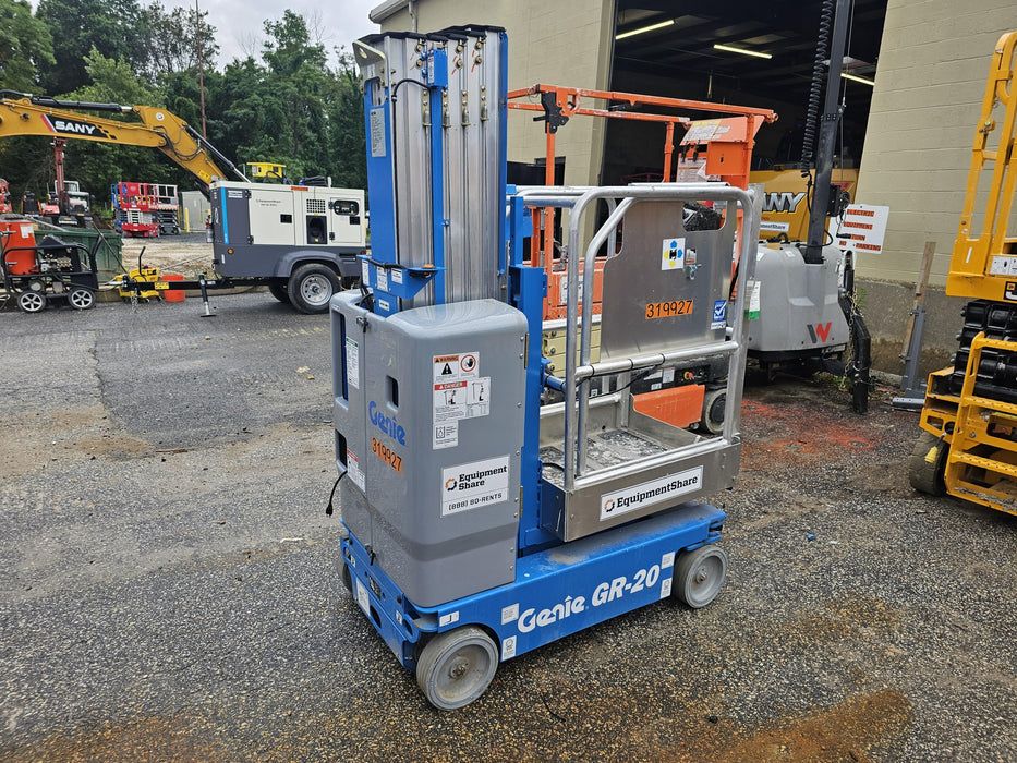 2023 GENIE GR-20