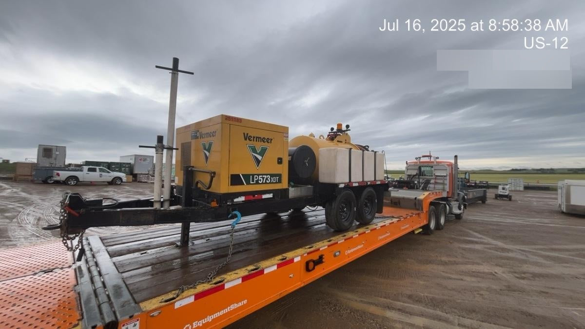 2022 Vac-Tron LP573XDT T4 Koehler Diesel Engine, 500 Gallon Debris Tank, x2 100 Gallon Water Tanks