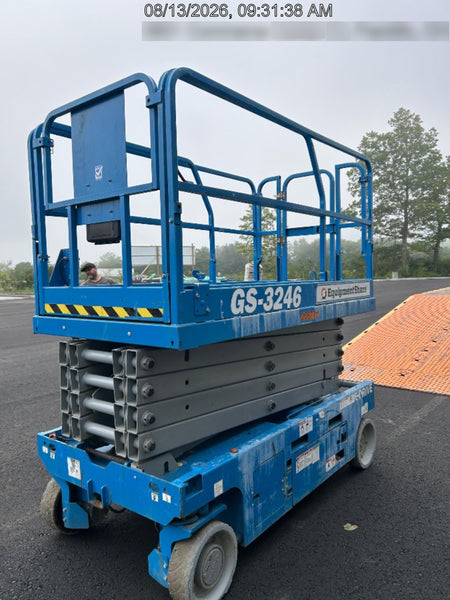 2022 GENIE GS-3246